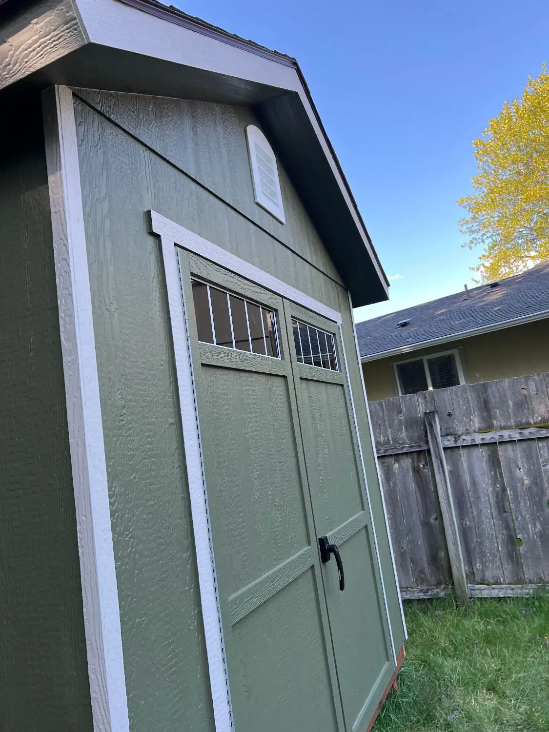 Mismatched fascia and soffits beside newly installed siding on Maple Valley WA home