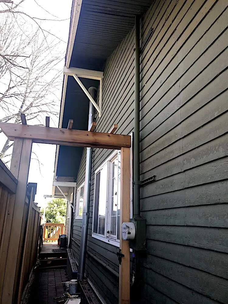 potters house siding in seattle before